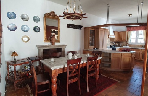 Mirties Villa | Villa Niki by the sea