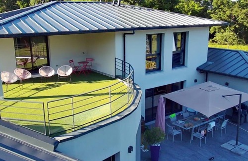 Janville Villa | Villa Normandie Avec Piscine 14 Couchages
