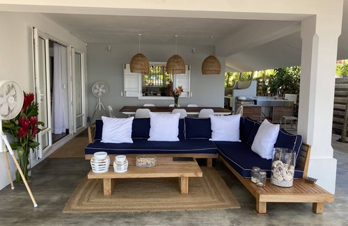 Roches Noires Villa | Villa Ô'Lagon On the beach