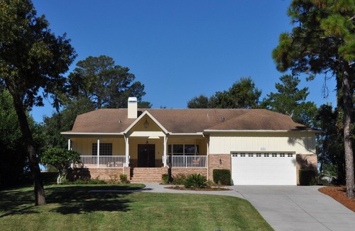 Spring Hill Villa | Villa On A Stunning Golf Course With Own Heated Pool Close To Beach/Restaurants