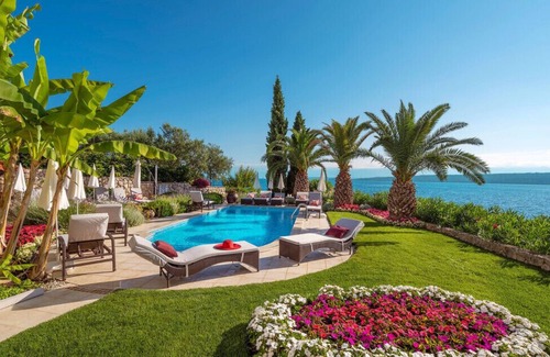Vantacici Apartment | Villa Palace Clara Apartment 4 Island of Krk by Vi