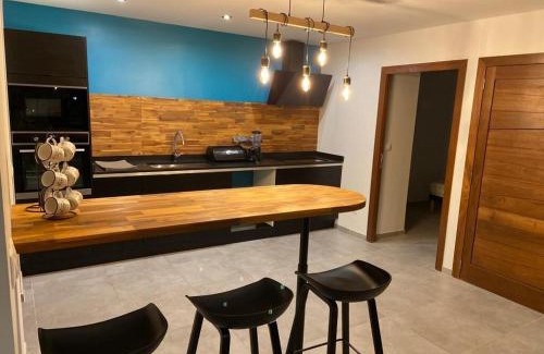 Les Jalna Villa | Villa Passion Cannelle de standing avec sa piscine vue mer