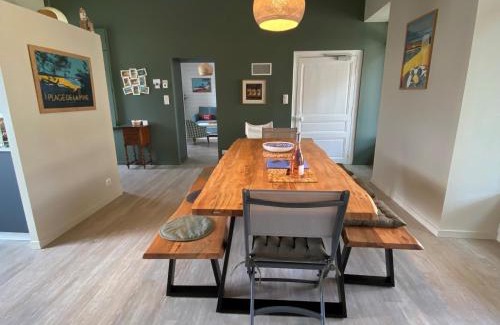 Jard-sur-Mer Villa | Villa Paulownia - à 1,2km des plages - tout confort au coeur du bourg