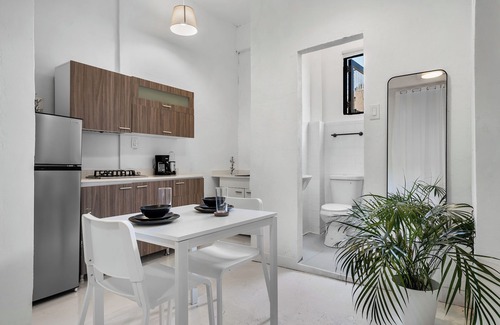 Hipodromo Apartment | Villa Paz Tu Pausa Minimalista en Medio de Todo.