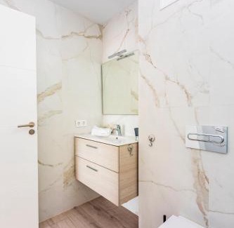 Tias Villa | VILLA PITAYA