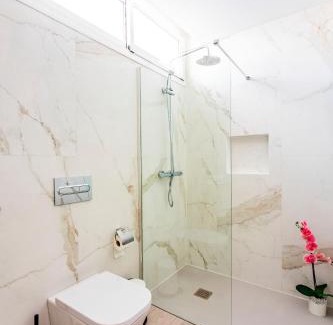 Tias Villa | VILLA PITAYA