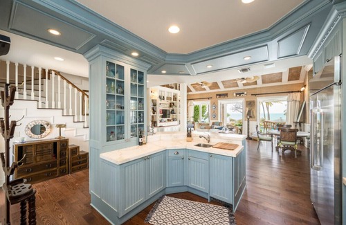 Sunset Key House | Villa Porta del Sole - 3BR Sunset Key Villa with Private Pool, Direct Beach Access and Sunset Ocean View!