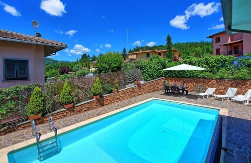 Pratovecchio Villa | Villa Pratovecchio -Holiday Villa Rental in Casentino Valley