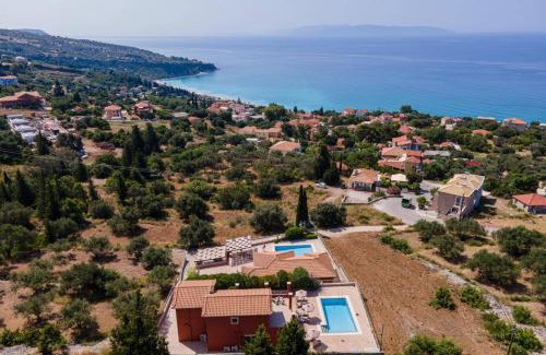 Mousata Villa | Villa Provenzo by Villa Plus