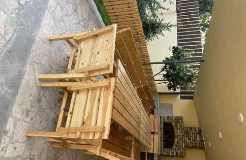 Jrvezh Villa | Villa Quattro - Comfortable Villa with open pool