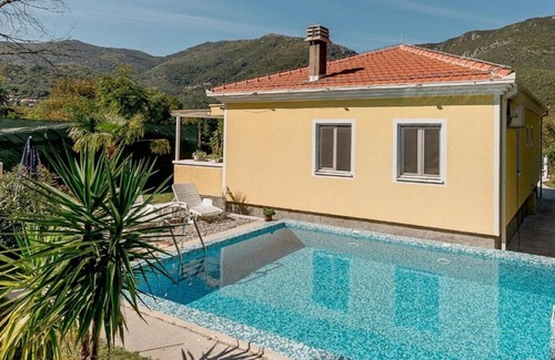 Podi Villa | Villa Relax