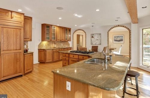 McLean Villa | Villa Retreat W/ Pool/Wine Cellar/Near DC/VA/MD