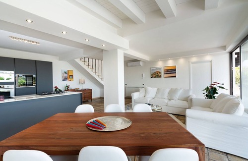 Borgo Bonsignore Villa | Villa Ribera: renovated villa with salt water pool