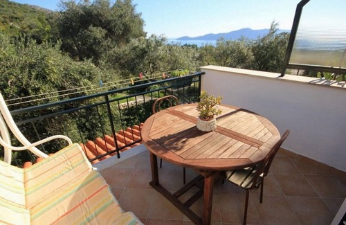 Brsecine House | Villa Ro - Ela - Double or Twin Room with Balcony and Sea View - S4