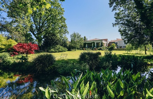 La Rochelle Villa | Villa Roland Garros – Swimming pool - Private park