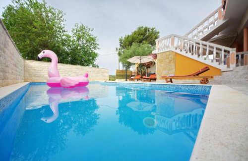 Sikovo Villa | Villa Rubesco