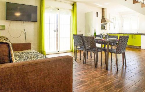 Brena y Marismas de Barbate Natural Park House | Villa Rural 2H
