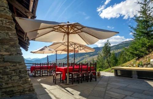Sestriere Ski Chalet | Villa Rustica in montagna