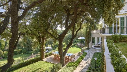 Cap-d'Antibes Villa | Villa Sainte-Anne