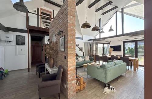 Sajdikove Humence Villa | Villa Scandinavia Penati