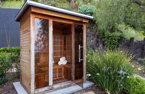 Eastern Malibu Villa | Villa Solana - Serra Retreat Malibu - Pickleball