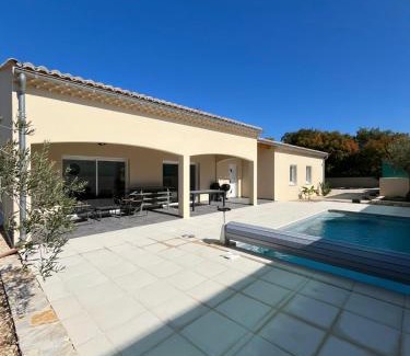 Saint-Remeze Villa | Villa Solis à proximité des Gorges de l'Ardèche