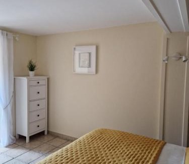 Laudun Bed & Breakfast | Villa Thebaïde Chambres d'hôtes