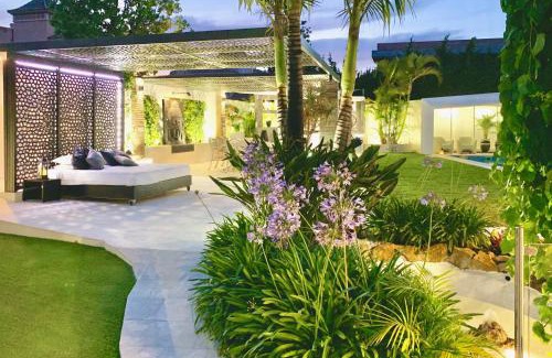 San Pedro de Alcantara Villa | Villa Turrion