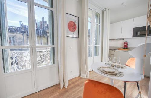 Avignon City Centre Apartment | Villa Victor Hugo by Odomo