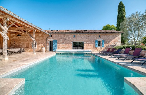 Faudoas Villa | Villa Virginie Gîte 1 – Spacious Air-Conditioned House with Heated Pool and Spa