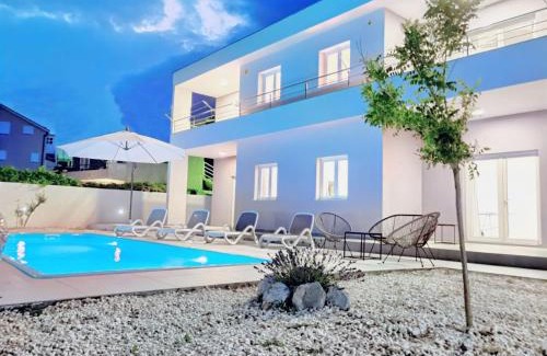 Veliko Brdo House | VILLA VIS MARIS