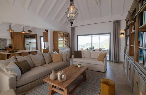 Lurin Villa | Villa Vogue (3 bedrooms)