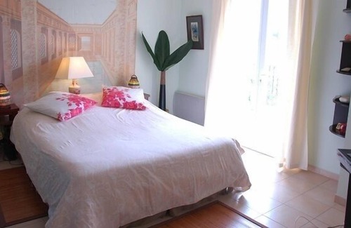Sarrians Villa | villa w/ pool and Independant Quarters - check reviews on listing #282629