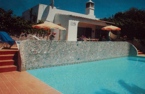 Vale de Covo Villa | Villa with charm next to the beach, 300mts. Free AC.& WIFI.