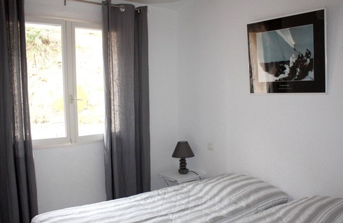 Santa Giulia Villa | Villa with garden - near beach SANTA GIULIA / Porto Vecchio