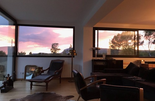 Pourrieres House | Villa with guest house on the Sainte Victoire area,20 minutes from Aix.