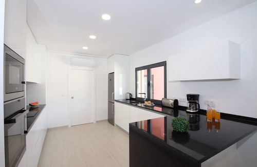 Armacao de Pera Villa | Villa with heatable pool, 2 jacuzzis & BBQ