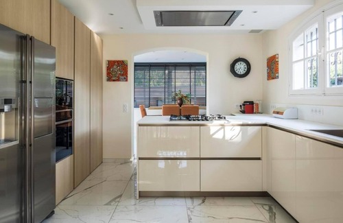 Les Baraques House | Villa with private pool and gym