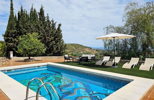 Guaro Villa | Villa with private pool near Marbella