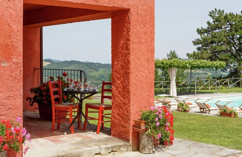 Tredozio Villa | Villa with private swimming pool