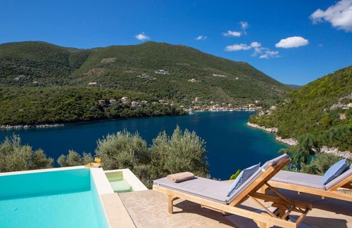 Sivota Villa | Villa Zoe - Direct Sea Access Live Scenery at