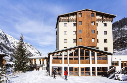 Val-d'Isere Apartment | Village Club MMV Les Brévières * - Family Mini-Suite 5 People - full board