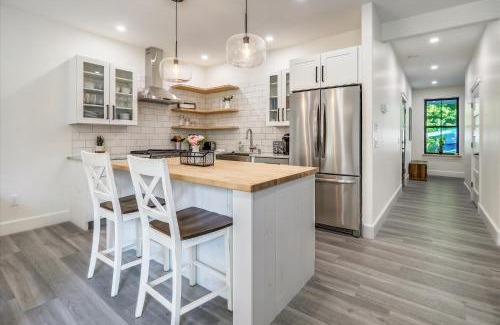 Stowe Area House | Village Hilltop