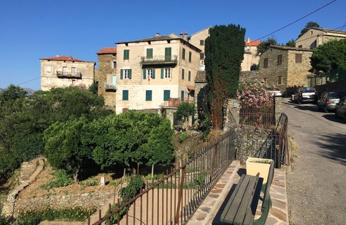 Sorio House | Village house in the heart of Sorio