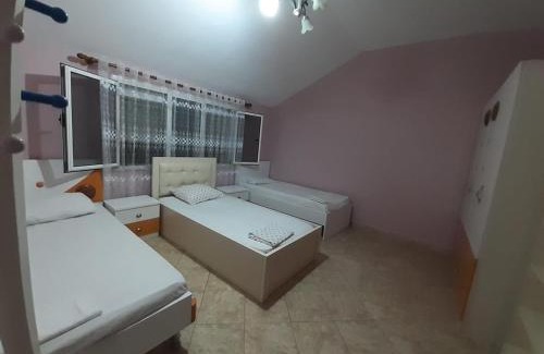 Xhafzotaj Apartment | Villas for rent Elena feeling home