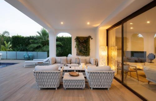 Casas de Torrat Villa | Villas Guzman - Artista