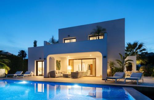 Casas de Torrat Villa | Villas Guzman - Artista