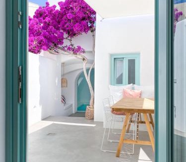 Emporio House | Vima Santorini, Traditional Luxury