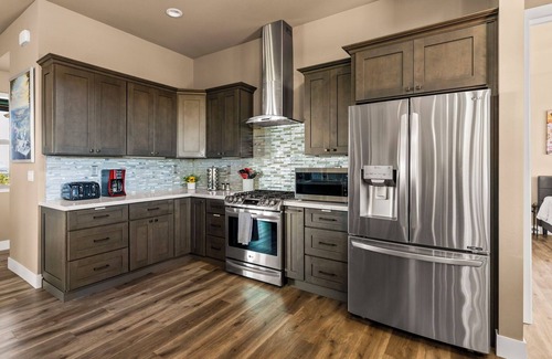 Fairfield House | "Vineyard Chateau"