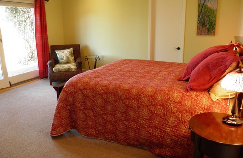 Kenwood Other | Vineyard FarmStay w/Heated Pool from May-Oct.